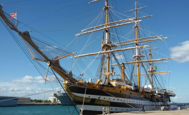 L Amerigo Vespucci Torna A Taranto Sar Visitabile Net Tv